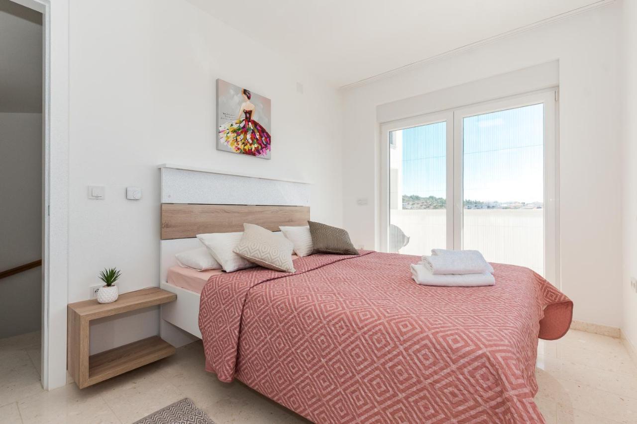 Villa Buzuk Vodice Eksteriør billede