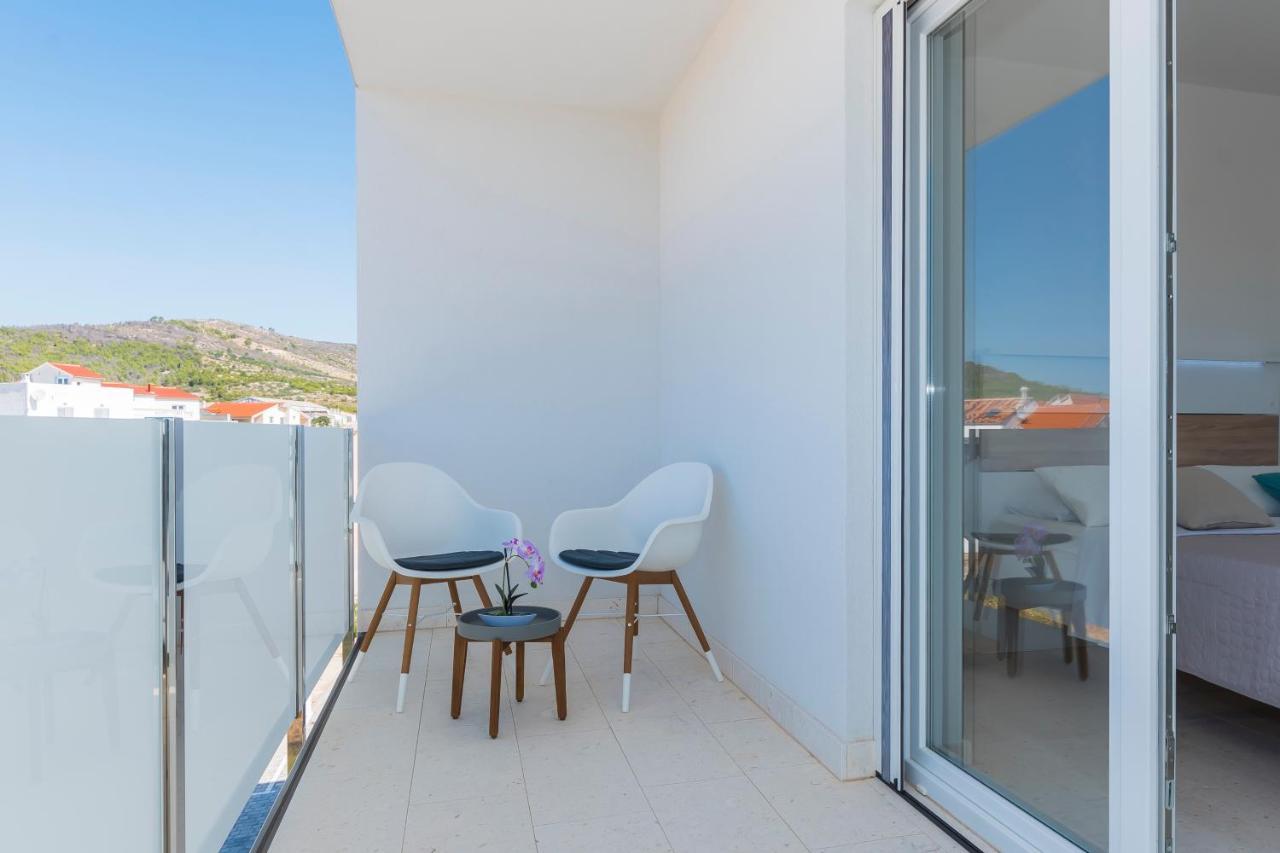 Villa Buzuk Vodice Eksteriør billede